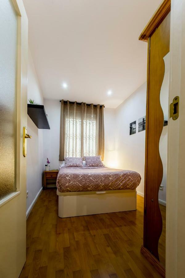 Apartmán Colegiata Madrid Exteriér fotografie